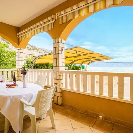 Kustic At The Beach Metajna Exterior photo
