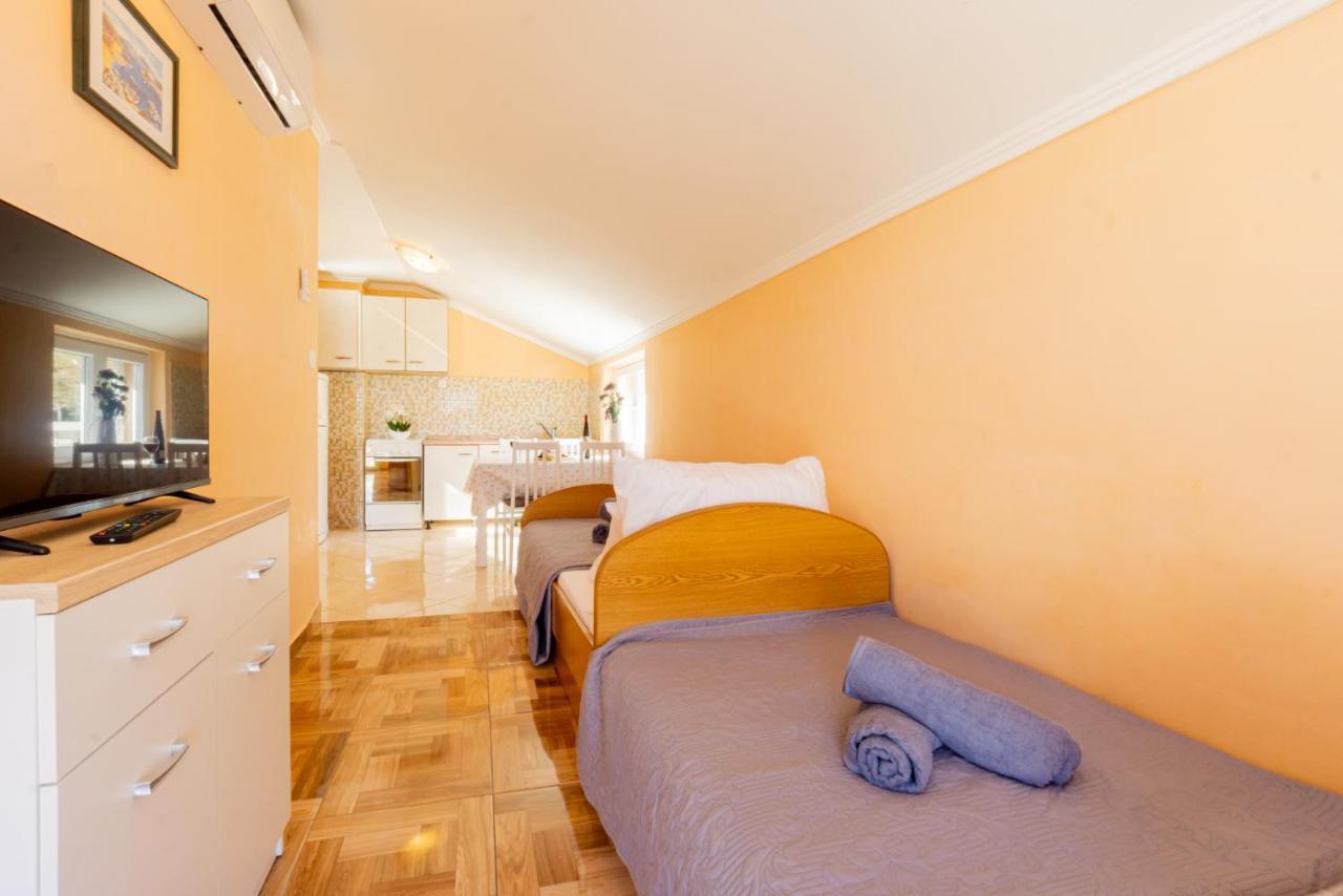 Appartement Kustic At The *